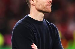 开云体育平台-沉浮不定，勒沃库森面临挑战的简单介绍