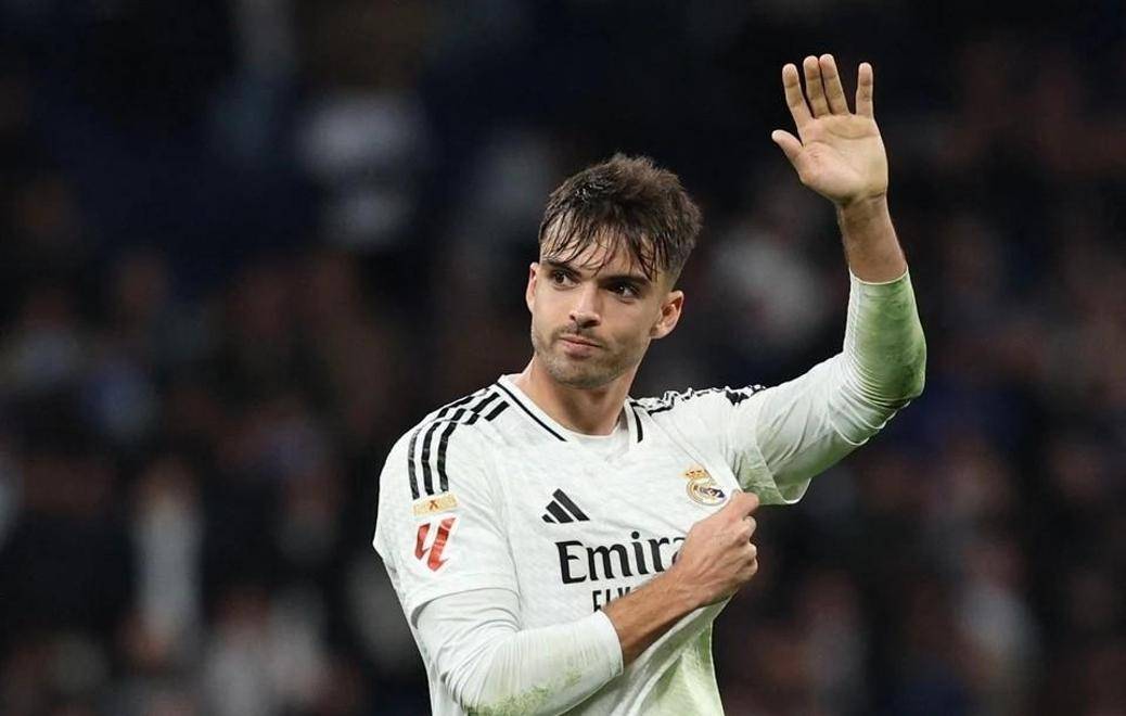 关于皇家马德里新晋射手崭露头角,破门连连!的信息 关于皇家马德里新晋射手崭露头角,破门连连!的信息