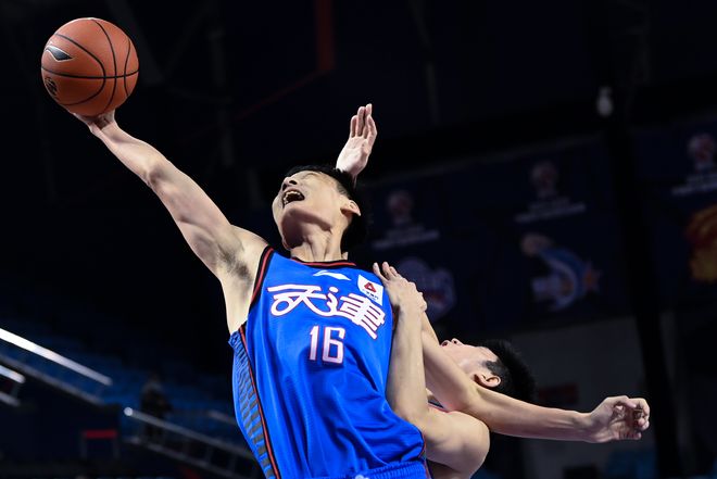 天津队战术混乱，失去竞技优势