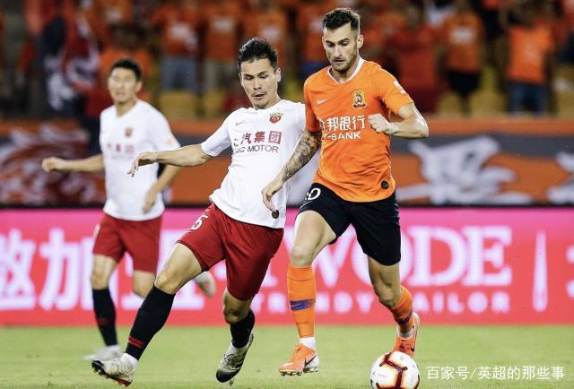 广州恒大豪取客场胜利，领跑积分榜的简单介绍